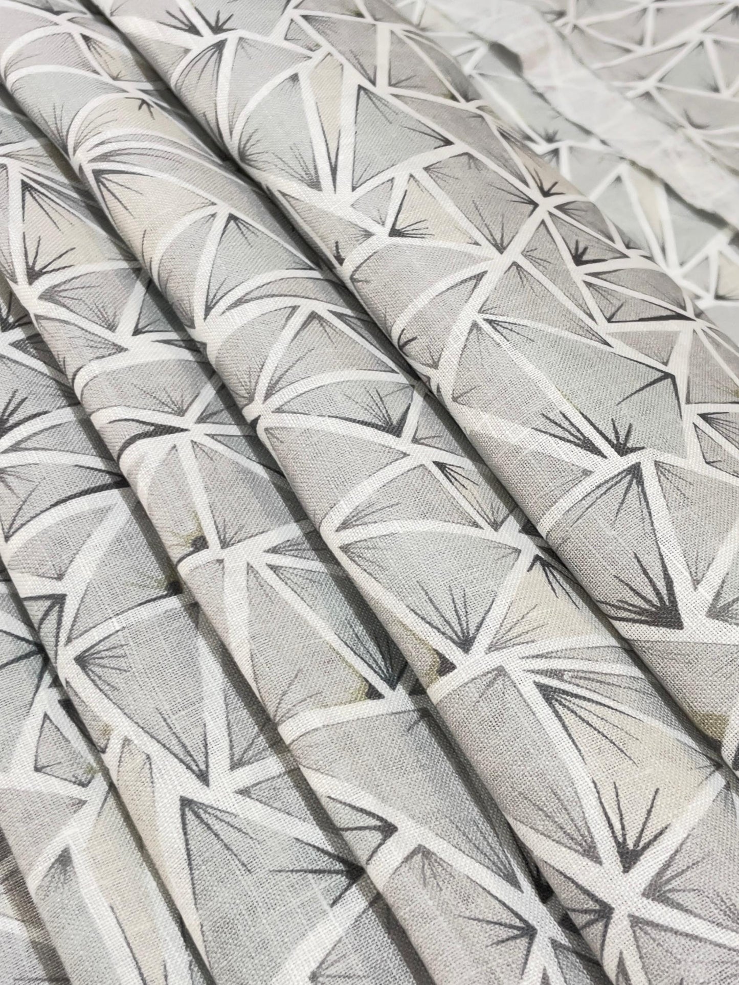 Grey White Geometric Allover Digital Printed - Dyed Premium Linen Fabric BC-ITN-630178 (NEW)